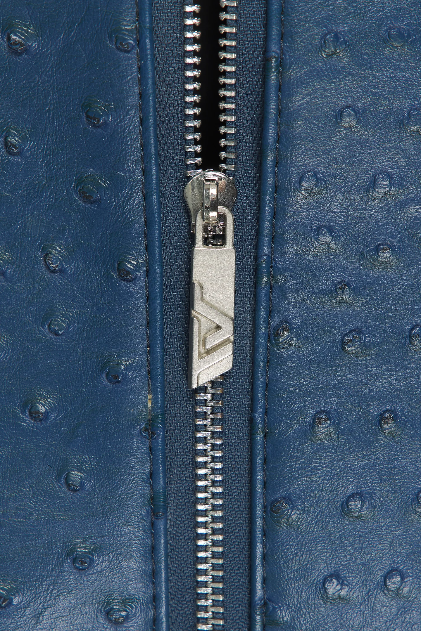 "Ostrich" Duffle Bag Blue - Image 6